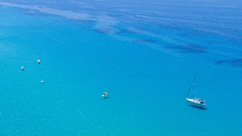 What makes a good Bluewater sailing yacht