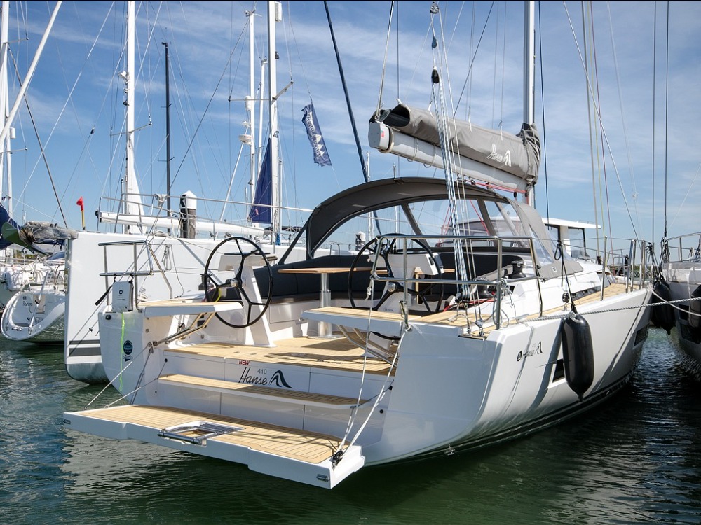 Hanse 410